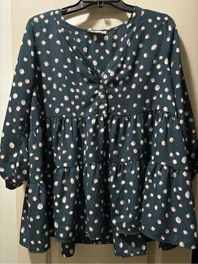 Peach Love California Tiered Polka Dot Babydoll Blouse – Size L
